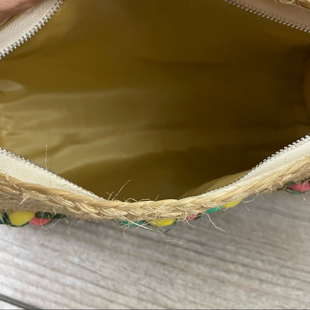 Vintage Multicolor Woven Straw Shoulder Bag - Picture 8 of 11